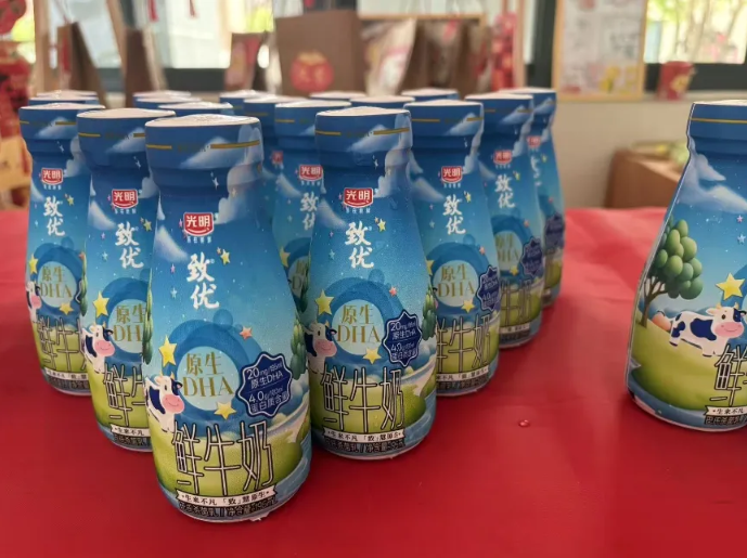 点滴滋养童心，探索见证成长！光明乳业以鲜活力守护儿童营养健康