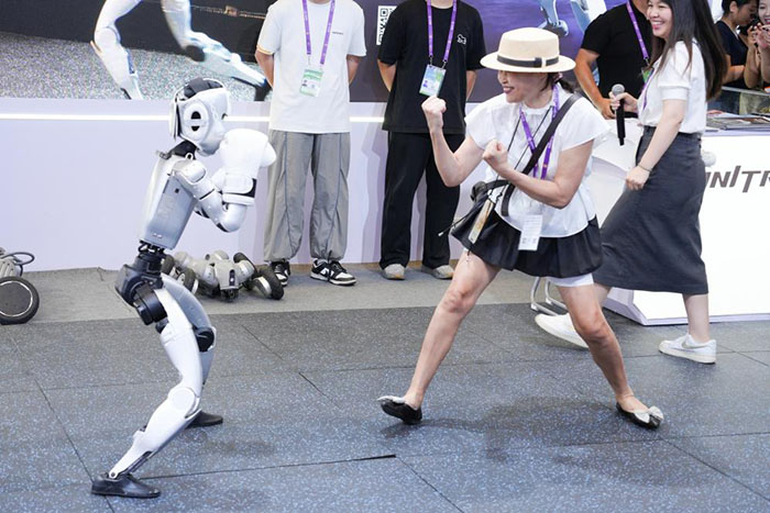 0665447cc3156ffe4ff3e96db418b6cd.jpg 0665447cc3156ffe4ff3e96db418b6cd.jpg