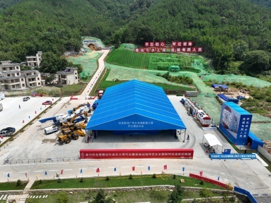 0ca52f85cb72b2d076d0b15ea1752d36.jpg 0ca52f85cb72b2d076d0b15ea1752d36.jpg