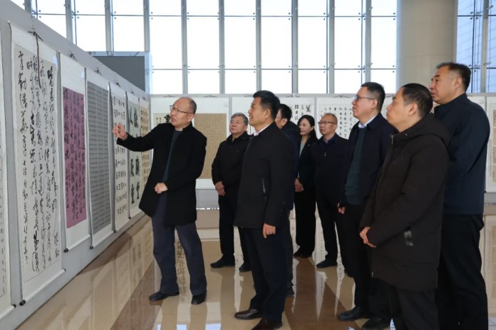 10b404a2a93ea4f0dec3e4038b2c33ce.jpg 10b404a2a93ea4f0dec3e4038b2c33ce.jpg