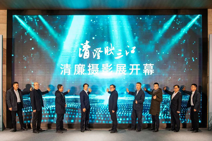 2fe905d88404122f6b254de3f19a8ce8.jpg 2fe905d88404122f6b254de3f19a8ce8.jpg