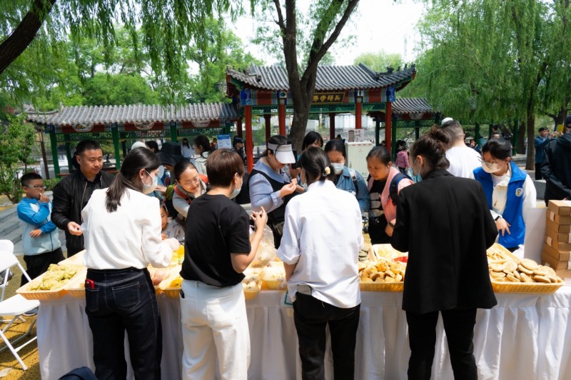 海淀邻里节盛况空前，河南明和餐饮闪耀登场