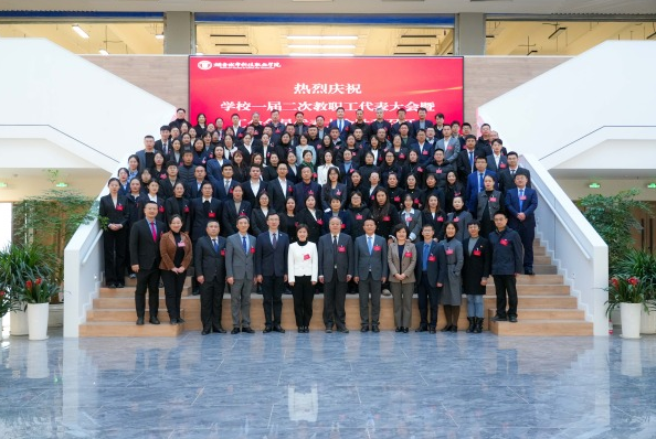 aa83e76b60ba3f1df4106ac36523ceb1.png aa83e76b60ba3f1df4106ac36523ceb1.png