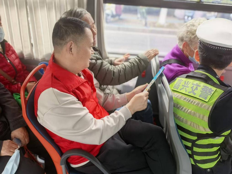 cba70c509a3cf6a8b2c4f86dc1a44f0b.png cba70c509a3cf6a8b2c4f86dc1a44f0b.png