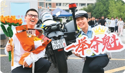 f215160820c7b254b39d765d0f4fa7df.jpg f215160820c7b254b39d765d0f4fa7df.jpg