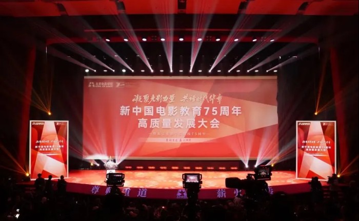 f82afeef6000bcdca59b15dd8c8edfa2.jpg